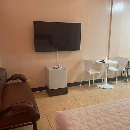 Hotel Good Day Angeles Bagian luar foto